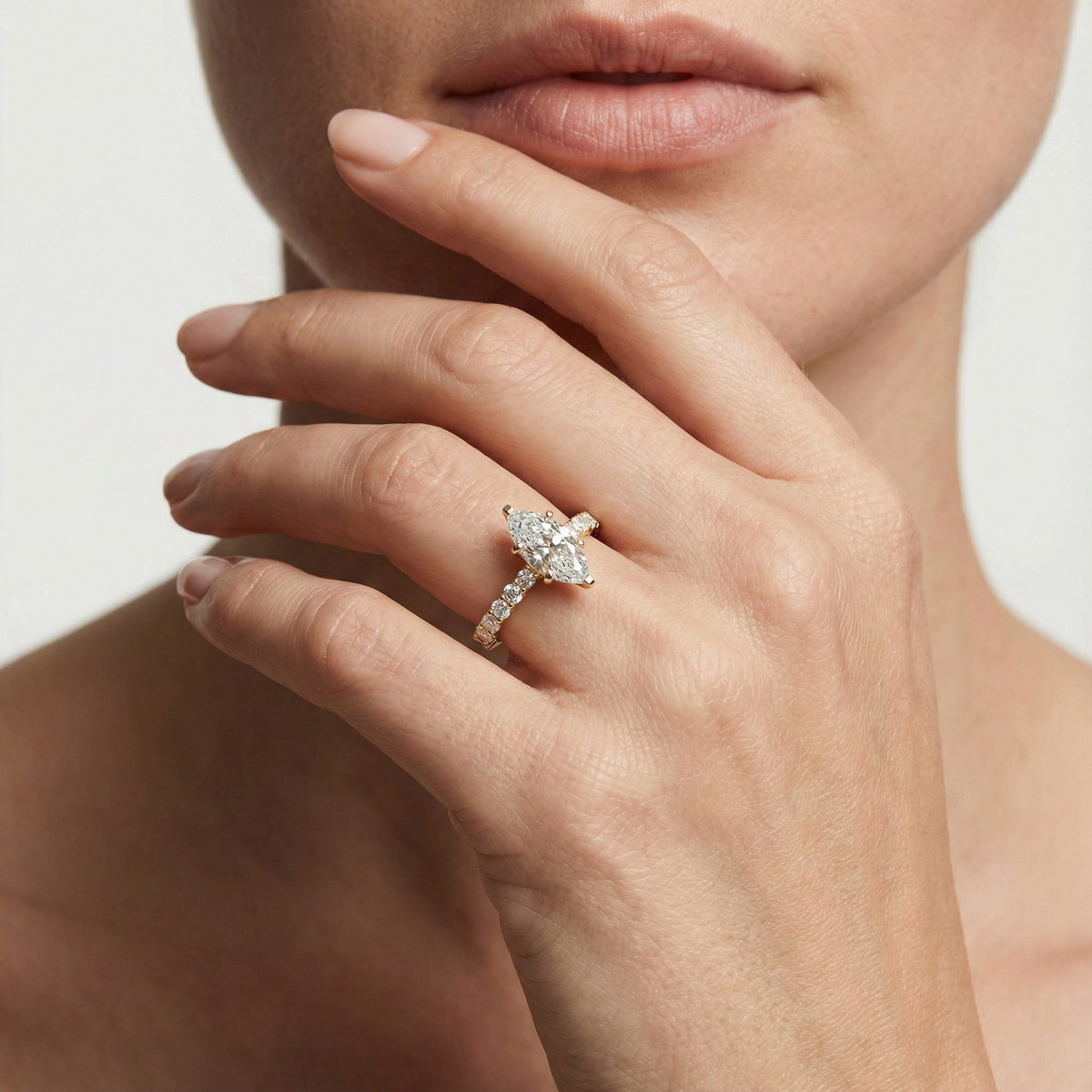 Emma Verlobungsring – Gelbgold
