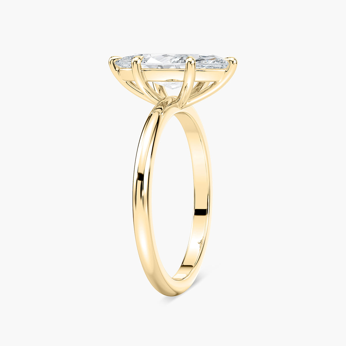 Clara Verlobungsring – Gelbgold