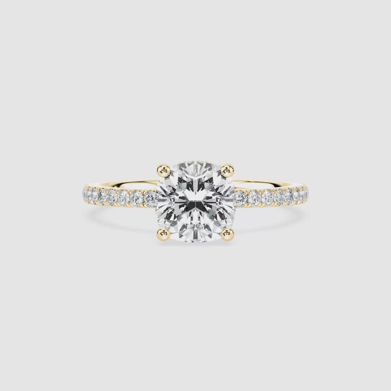 Luisa Hidden Halo Verlobungsring – Kissenschliff – Gelbgold – Video