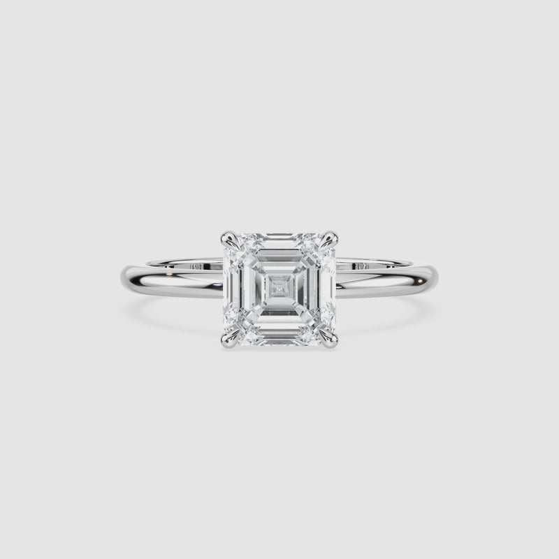 Clara Solitaire Verlobungsring – Asscherschliff – Weißgold – Video