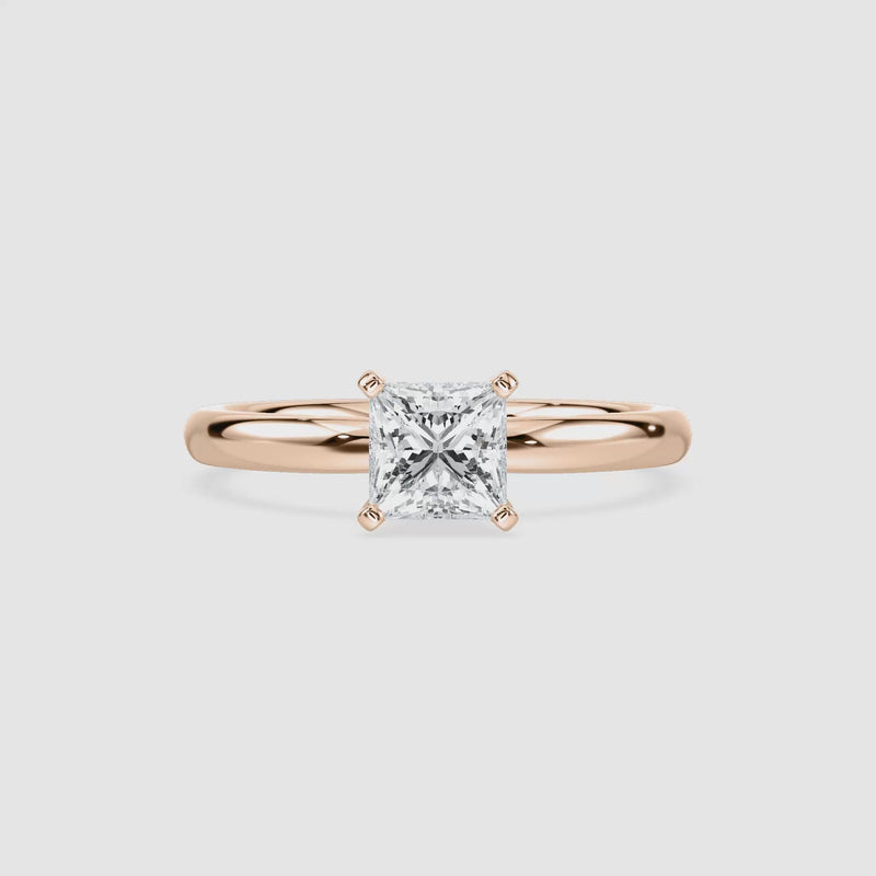 Emilia Solitaire Verlobungsring – Prinzessschliff – Roségold – Video