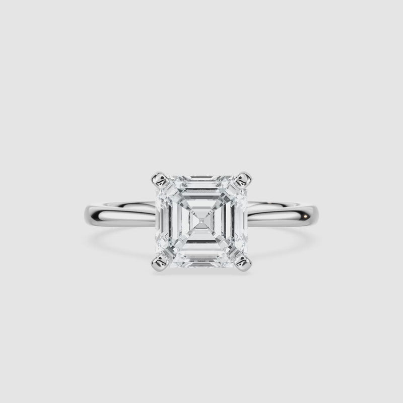 Sophie Kathedrale-Solitaire Verlobungsring – Asscherschliff – Weißgold – Video