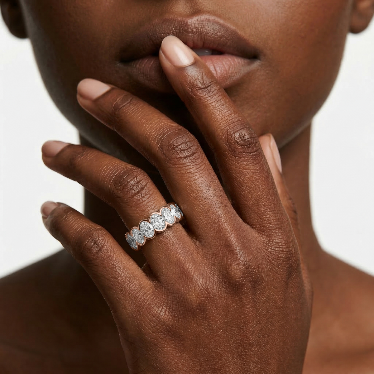 Lovea Paula Eternity Ring Ovalschliff – Roségold