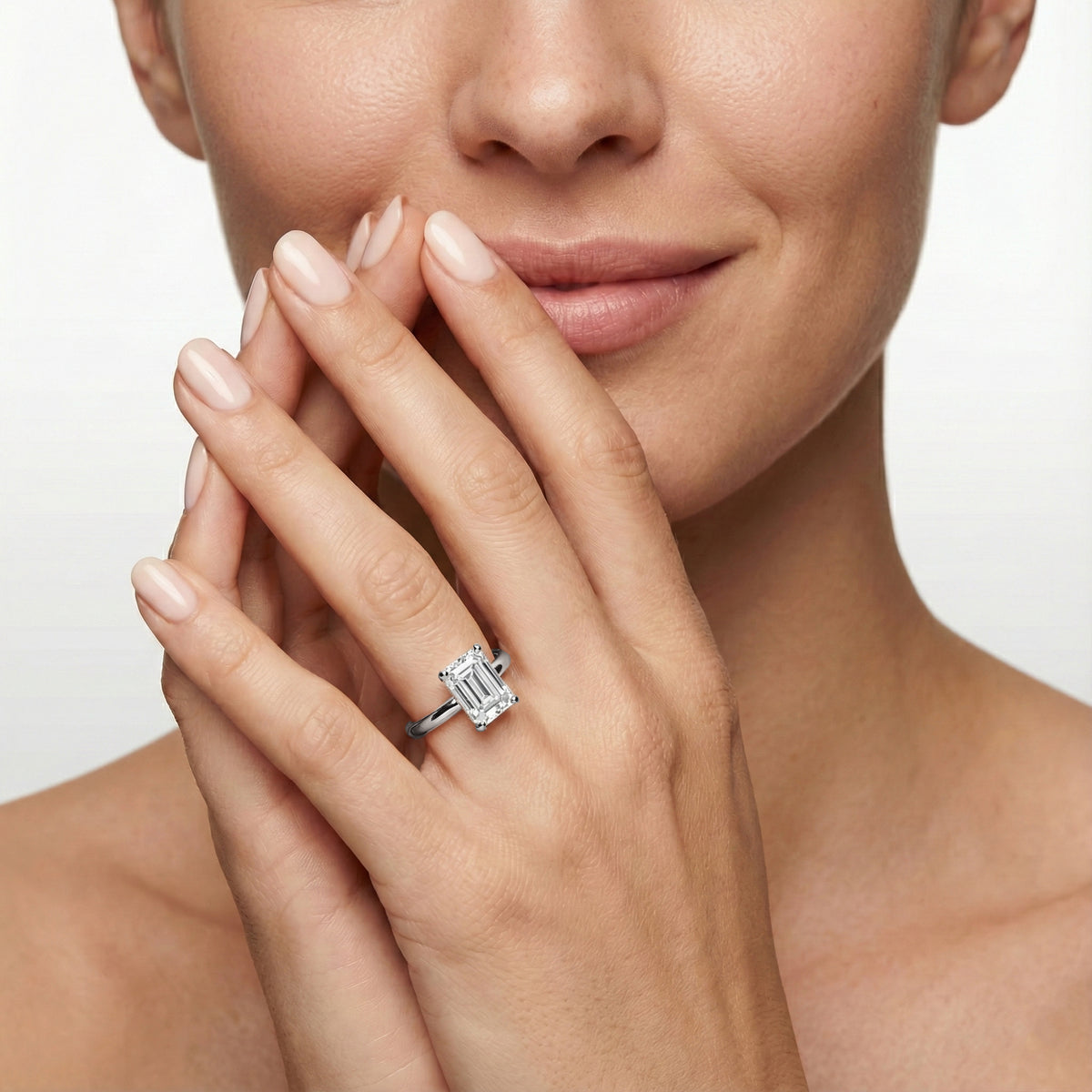 Emilia Solitaire Verlobungsring Smaragdschliff Detail – Lovea
